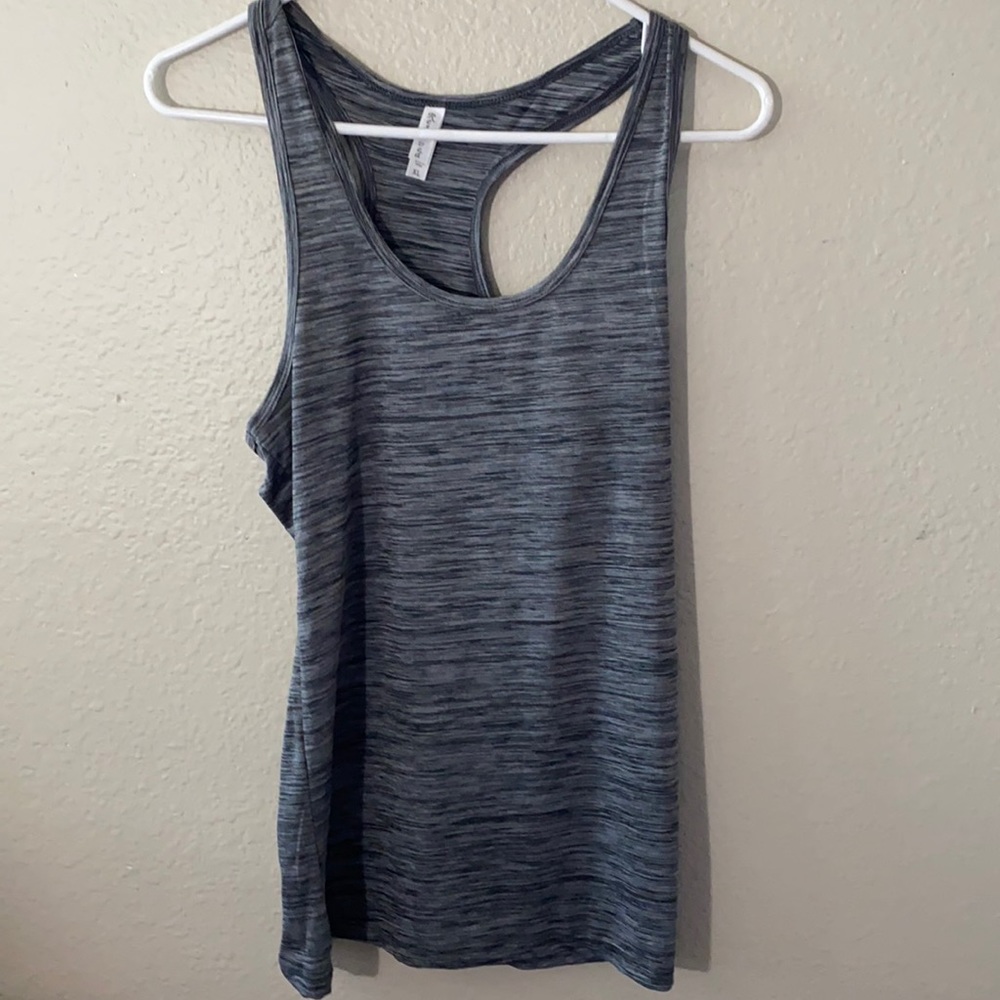 Workout tank top